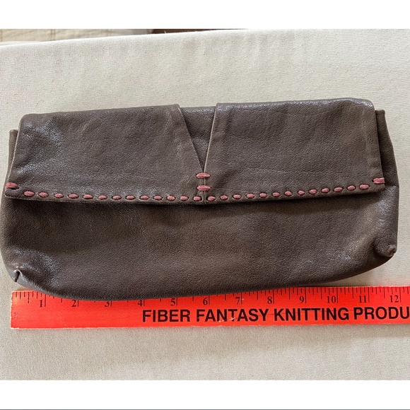 49 SQ MILES Brown Leather Fold Over Clutch with Back Strap - Picture 6 of 7